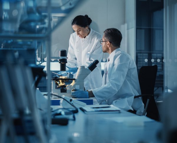 5 Ways AI is Revolutionising the Pharmaceutical Industry